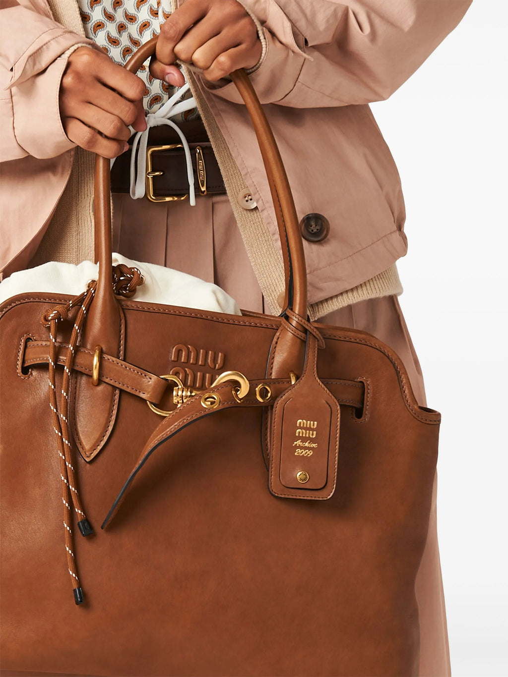 MiuMiu adventure large dain