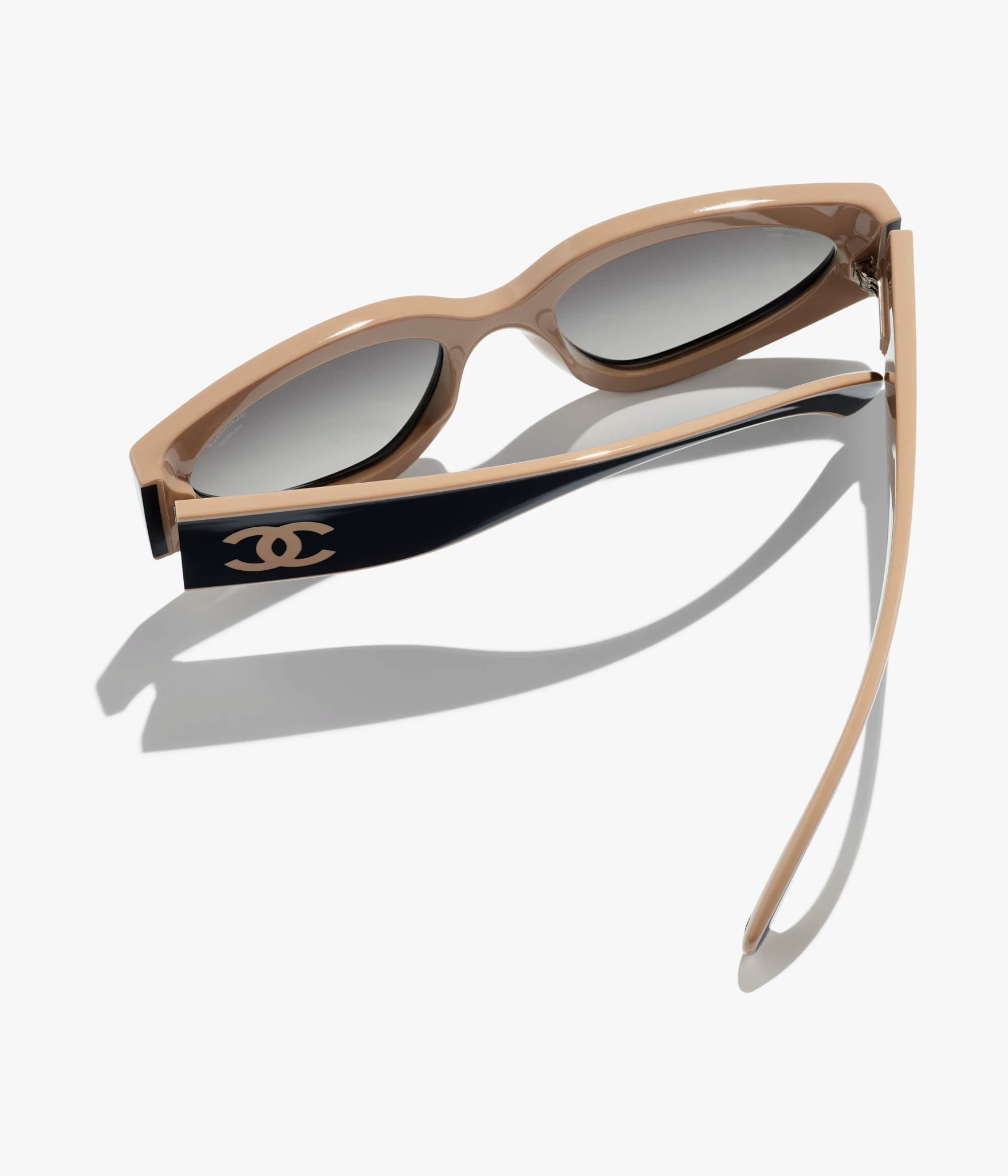 CAT EYE SUNGLASSES